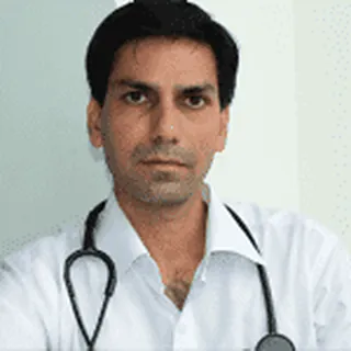Dr. Angelo Smith, Senior Consultant